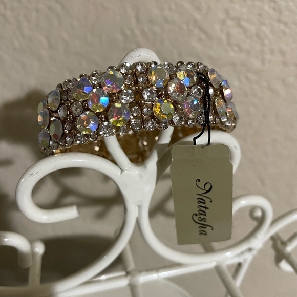 Natasha Couture Jewelry - Natasha Couture Bracelet Natasha Iridescent Bracelet 🆕 💎 Natasha Bracelet 💎